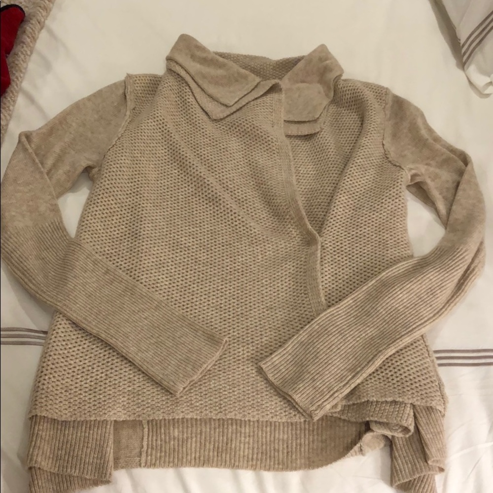 Maude sweater